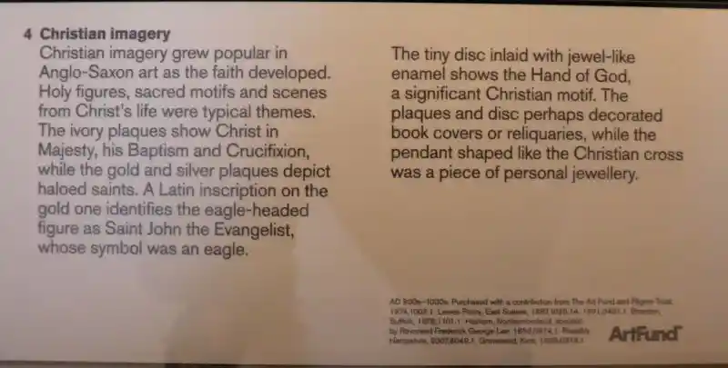 Mandorla of Christ with solar disc on his head